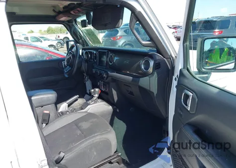 2018 Jeep Wrangler Unlimited Sahara 4X4 из США, поврежденный, VIN 1C4HJXEG8JW246548